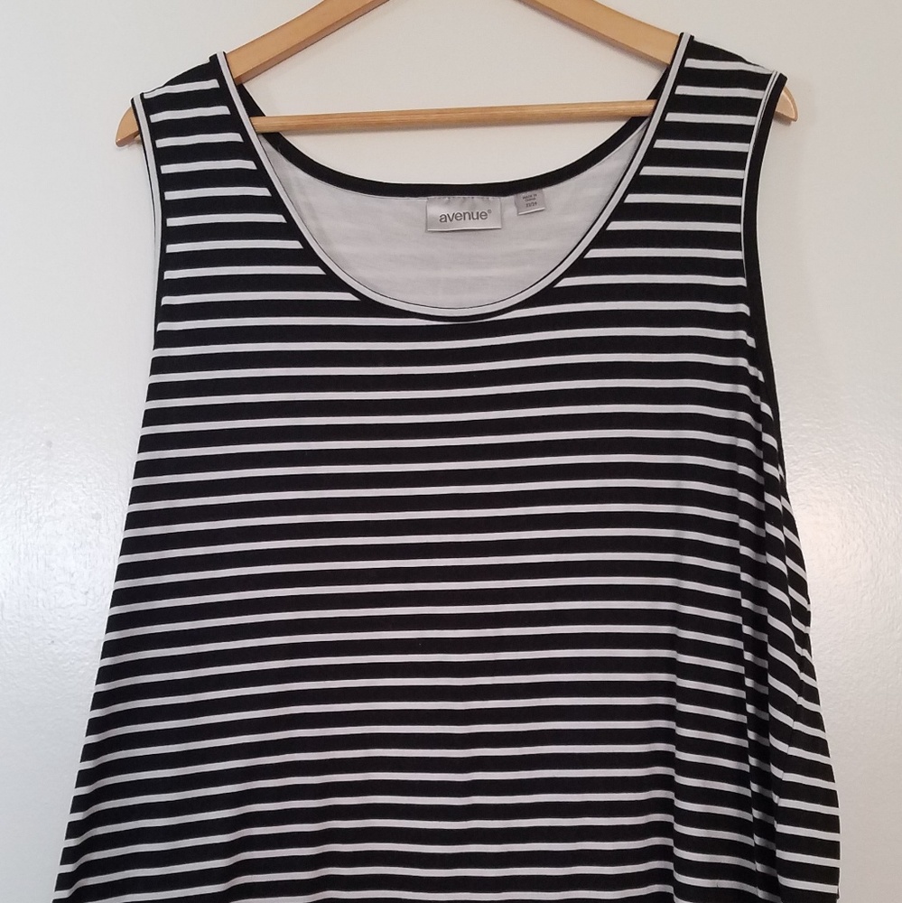 Split back striped tank top